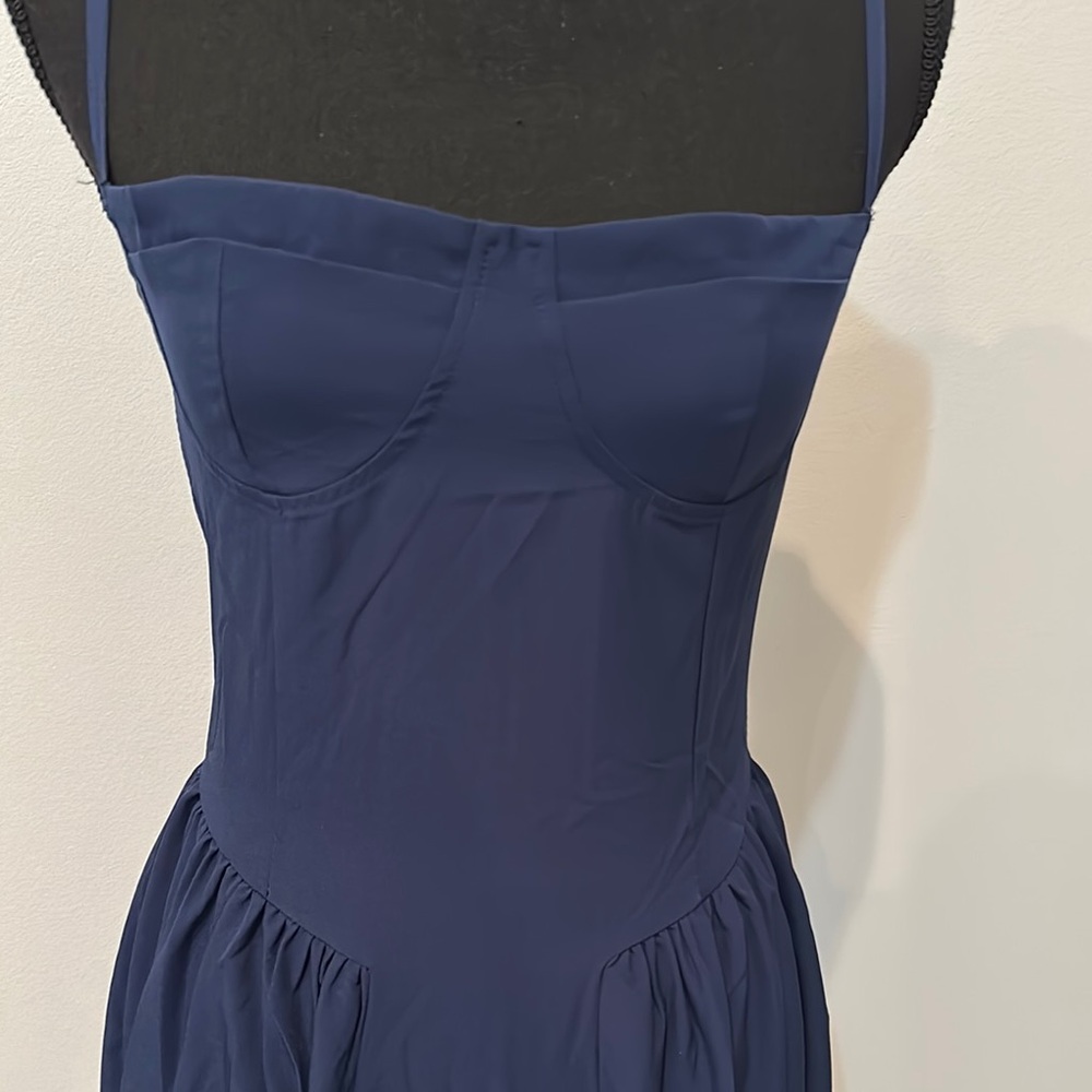 Elegant Navy Blue Strapless Dress - Picture 2 of 5